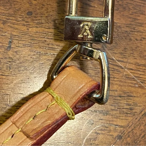 Louis Vuitton Favorite Bag Brown Shoulder MM - Picture 10 of 12